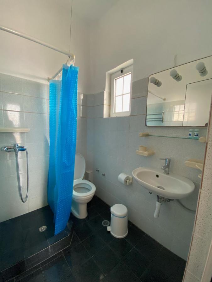 Blue Dolphin Studios&apartment Vagia (Aegina)