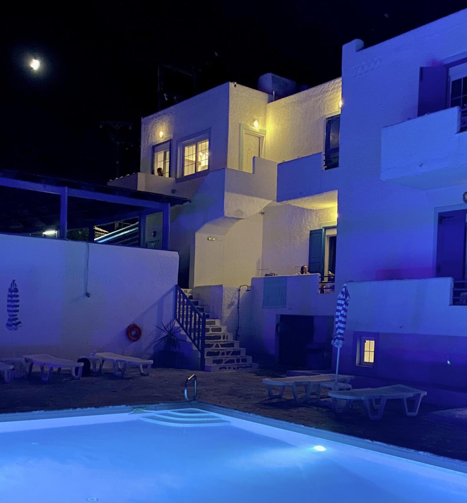 Apartahotel Blue Dolphin Studios&apartment 3*