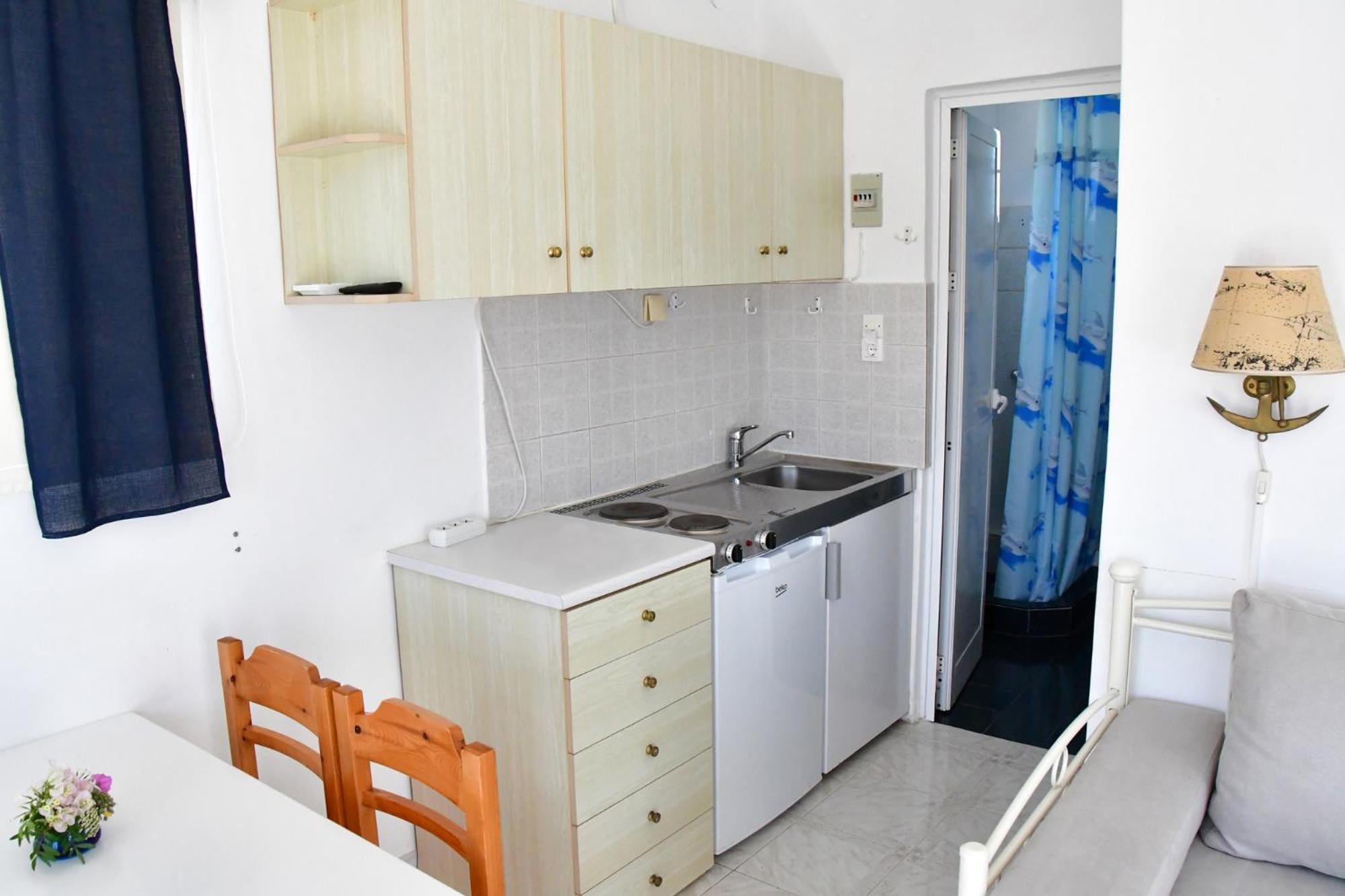 Blue Dolphin Studios&apartment 3* Vagia (Aegina)
